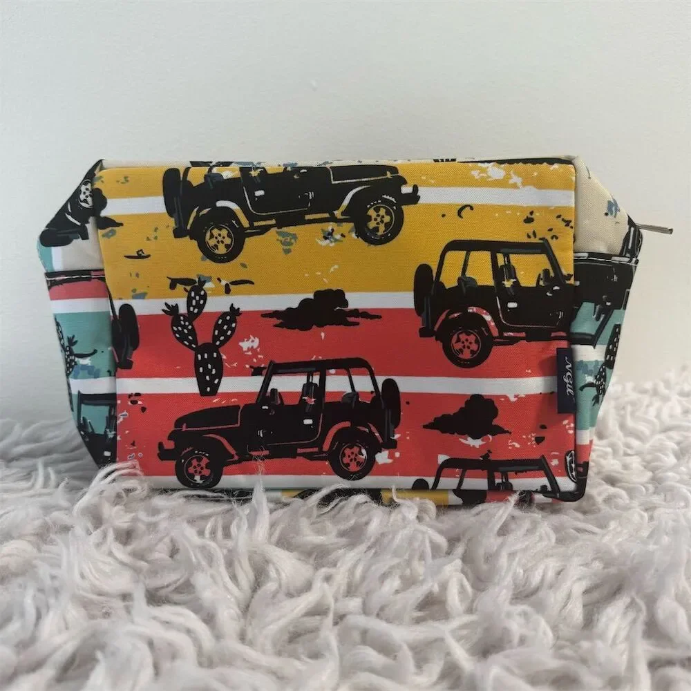NGil‎ Multicolor Jeep Print Cosmetic Bag Clutch Travel Adventure Theme